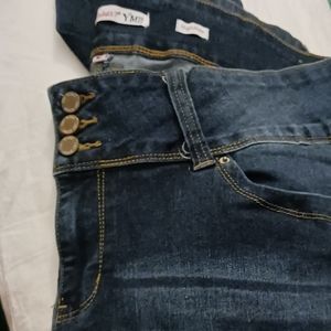 Wanna Betta Booty Jeans